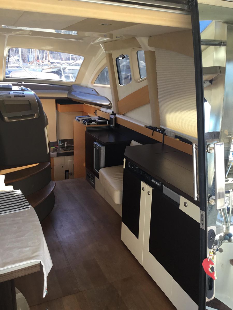 2010 Cranchi 45 