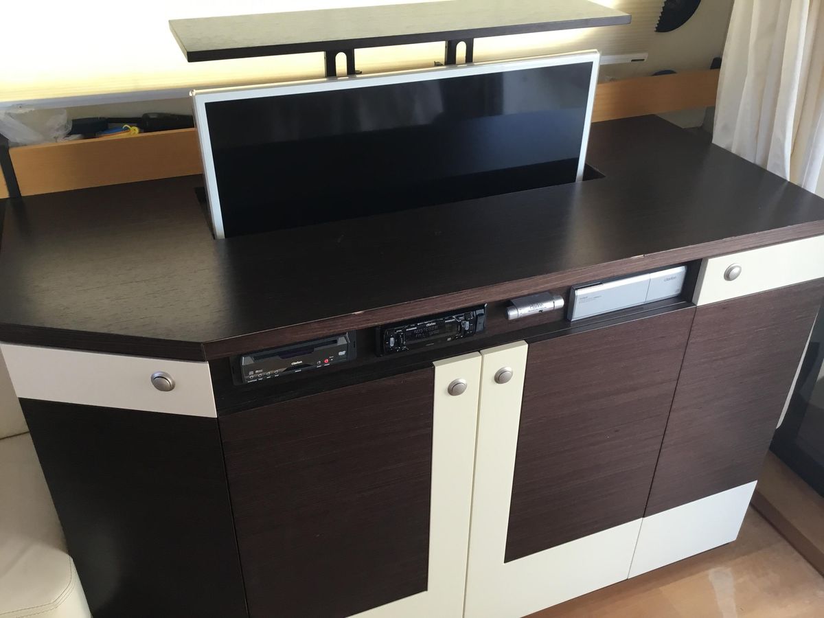 2010 Cranchi 45 
