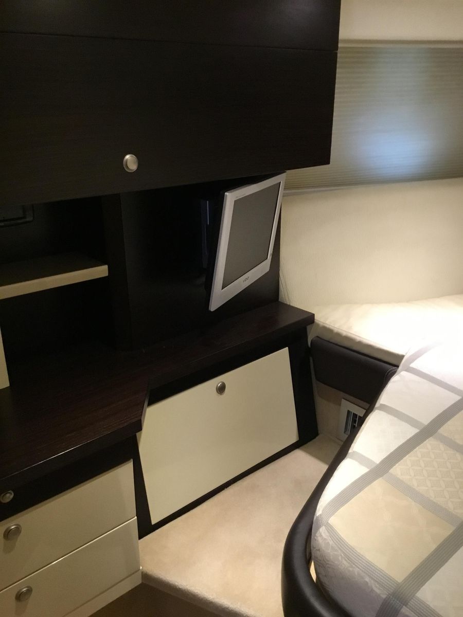 2010 Cranchi 45 