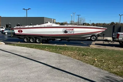 Cigarette 38 Top Gun
