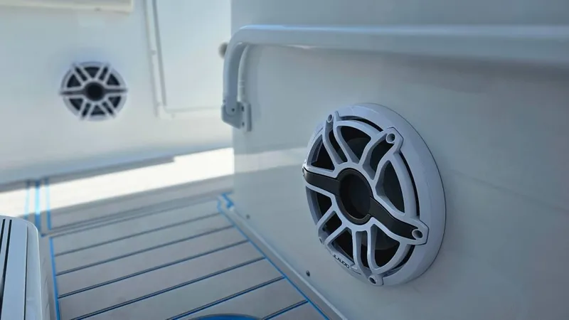 Yacht Photos Pics 2023 Sea Hunt Ultra 305 SE boat speakers on deck, showcasing modern marine audio system.
