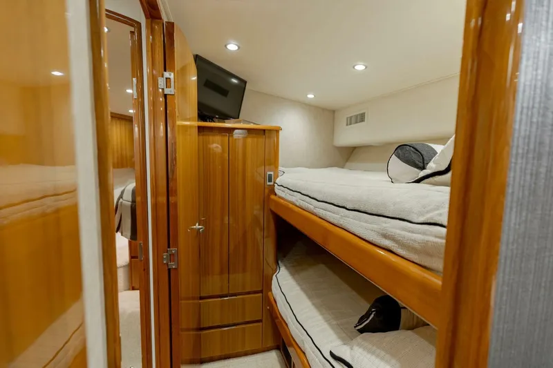 Up To It Yacht Photos Pics 2015 Viking 52 Sport Tower- UP TO IT- Starboard Forward Stateroom
