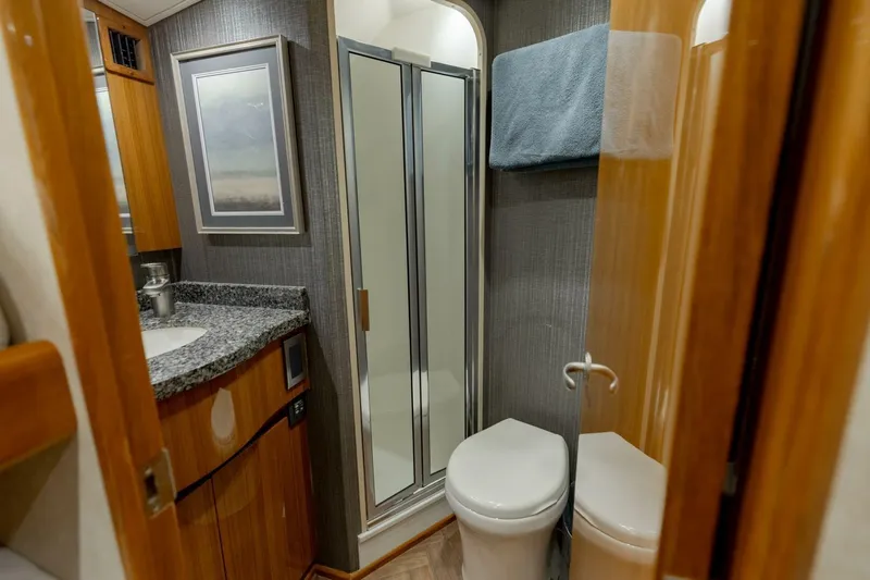 Up To It Yacht Photos Pics 2015 Viking 52 Sport Tower- UP TO IT- Guest Head