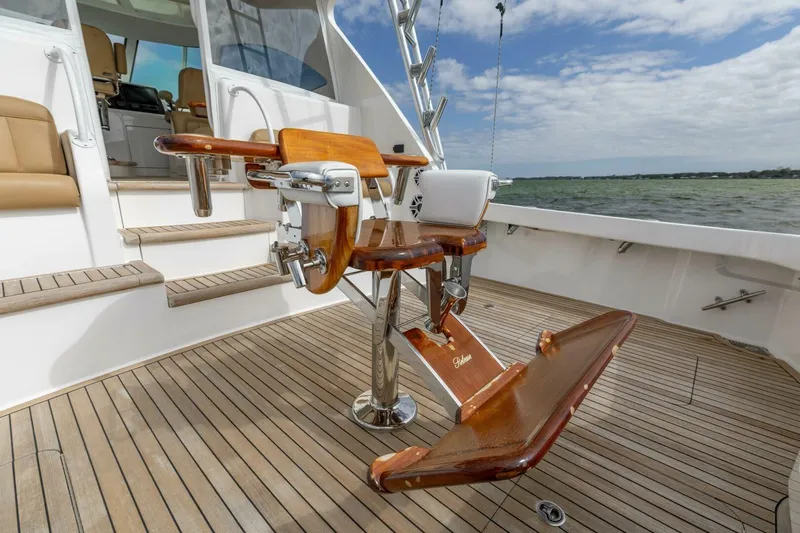 Up To It Yacht Photos Pics 2015 Viking 52 Sport Tower- UP TO IT- Cockpit