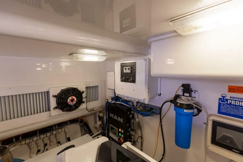 Up To It Yacht Photos Pics 2015 Viking 52 Sport Tower- UP TO IT- Engine Room