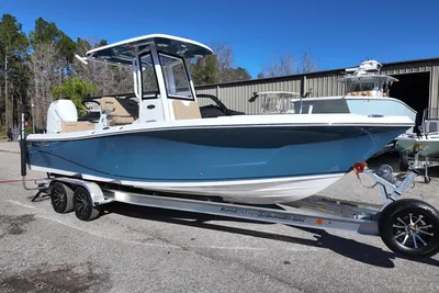 Blazer Bay Makaira 2600