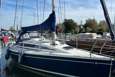 1982 Beneteau First 30E