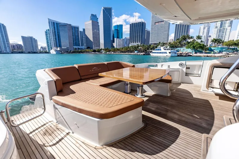  Yacht Photos Pics Luxurious 2014 Azimut 72S yacht deck with city skyline view.
