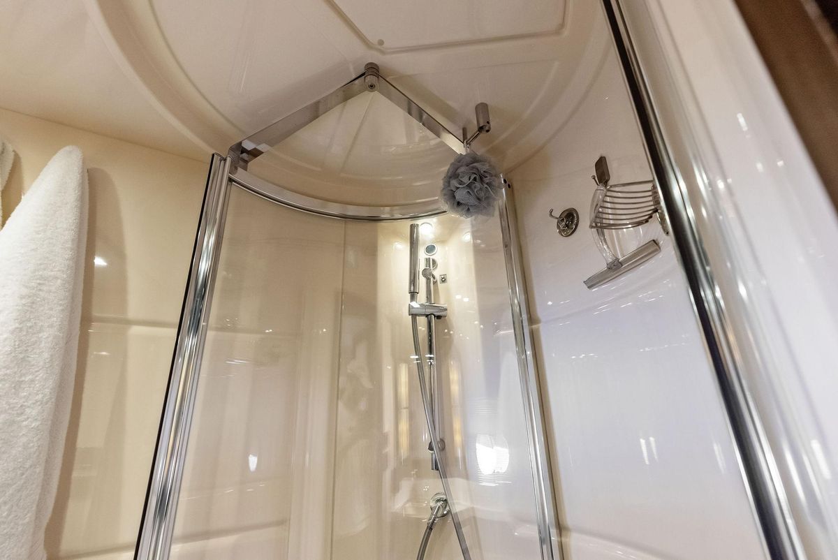 2014 Azimut 72 