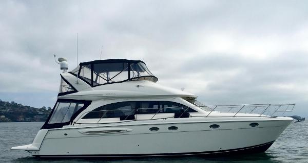 2005 Meridian 411 Sedan