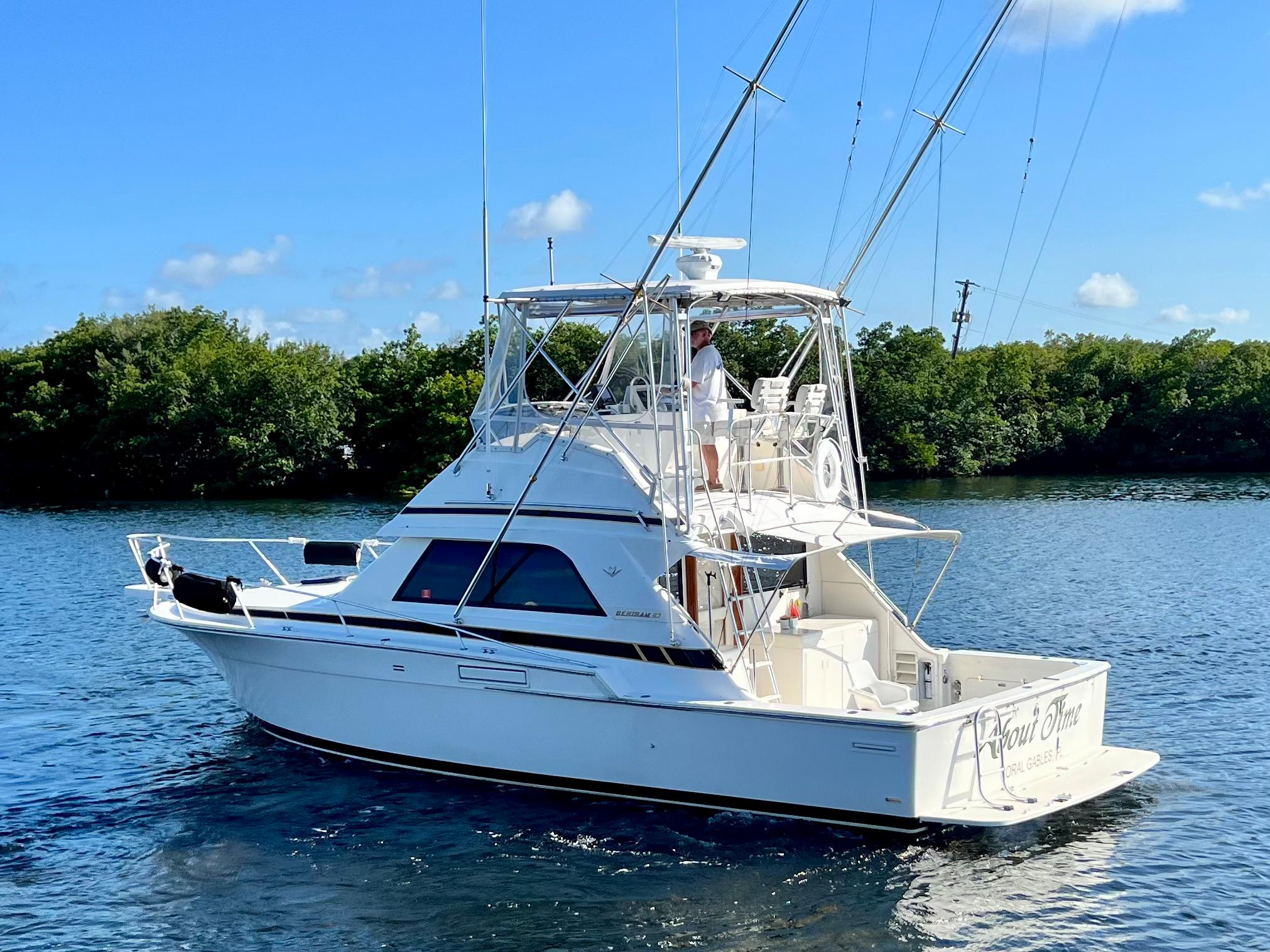 1987 Bertram 37 Convertible Bateaux de pêche en eau salée à vendre ...