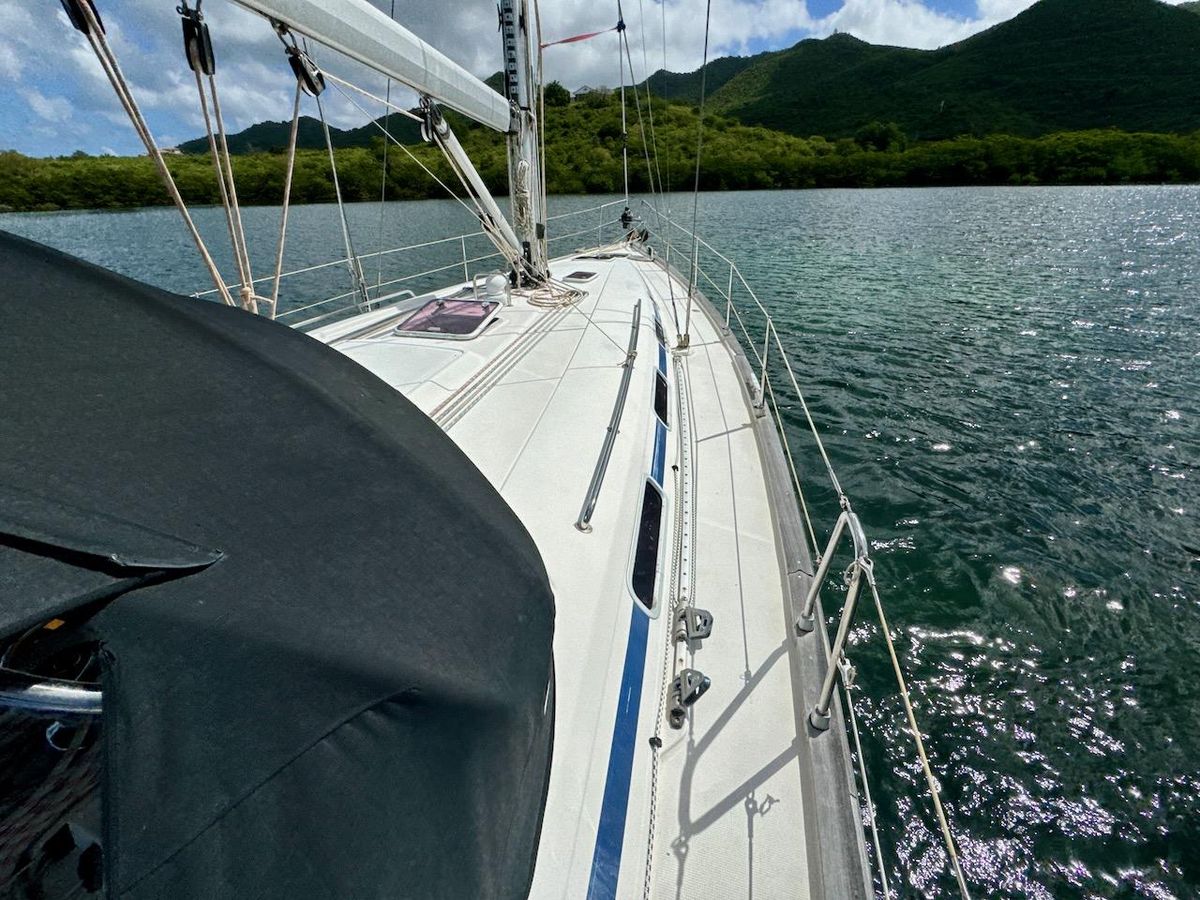 2003 Bavaria 44 
