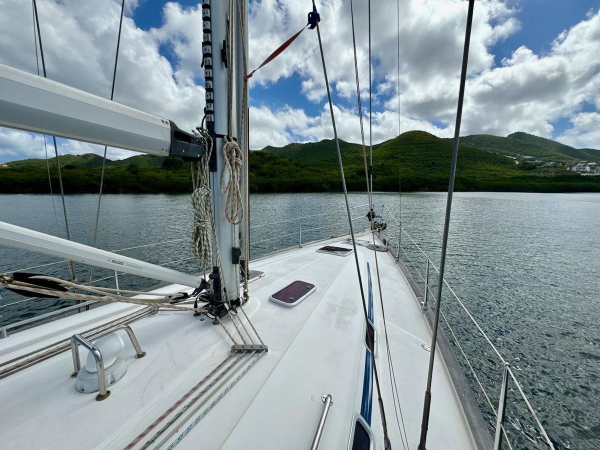 2003 Bavaria 44 