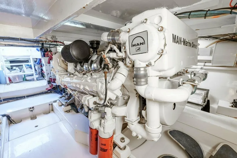 Shotgun Yacht Photos Pics Engine room of 1981 Merritt 55 c with MAN marine diesel engine.