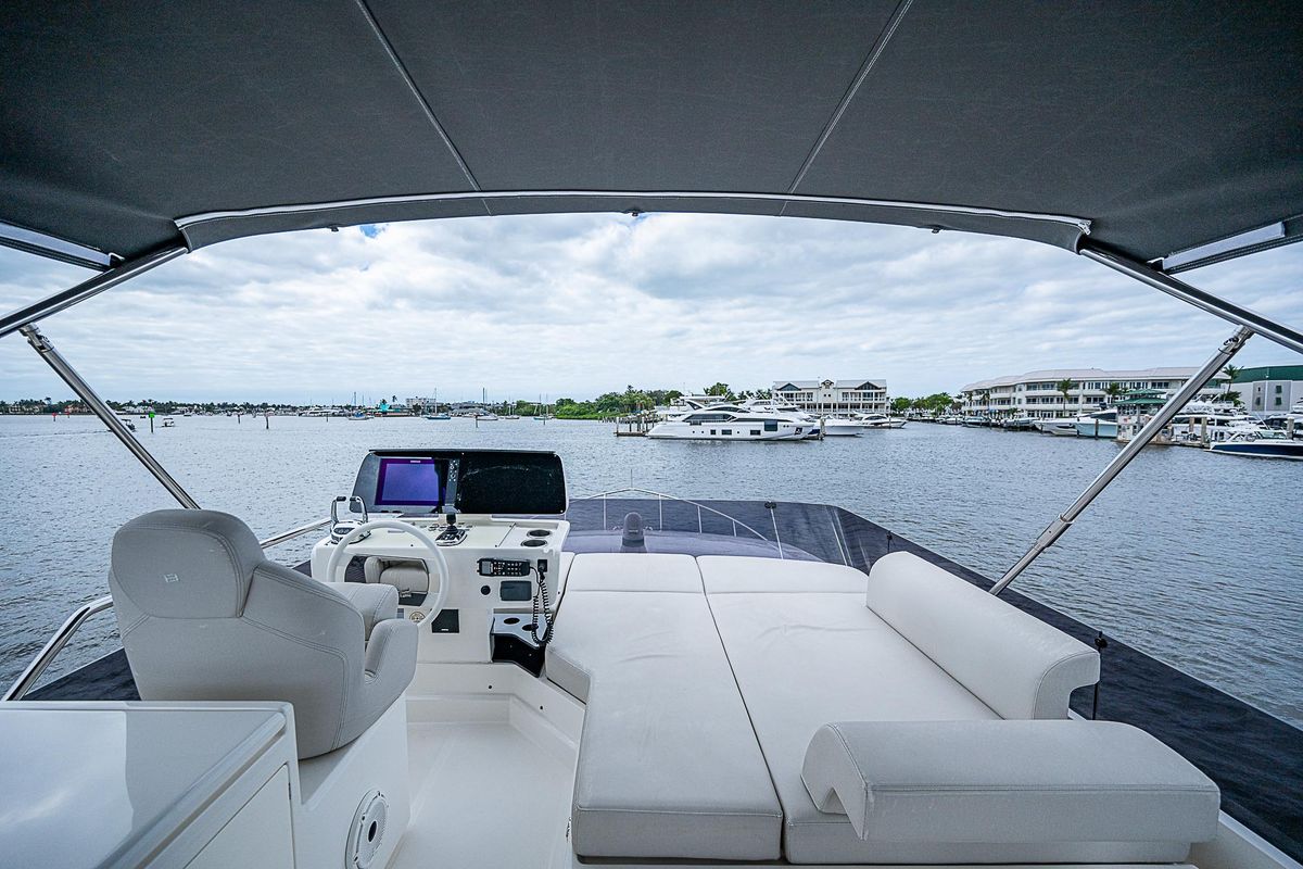 2021 Ferretti Yachts 50 