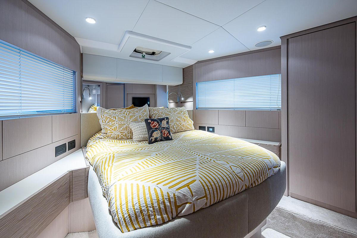 2021 Ferretti Yachts 50 