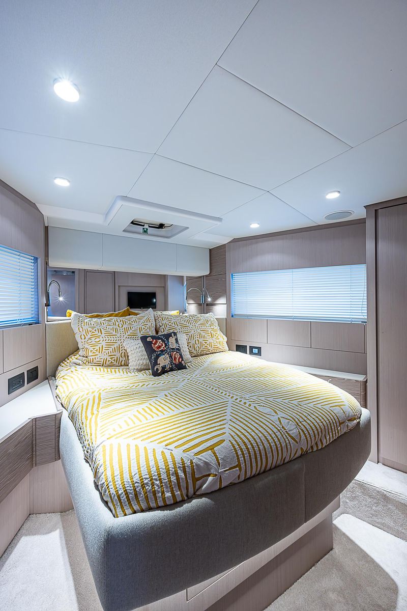 2021 Ferretti Yachts 50 