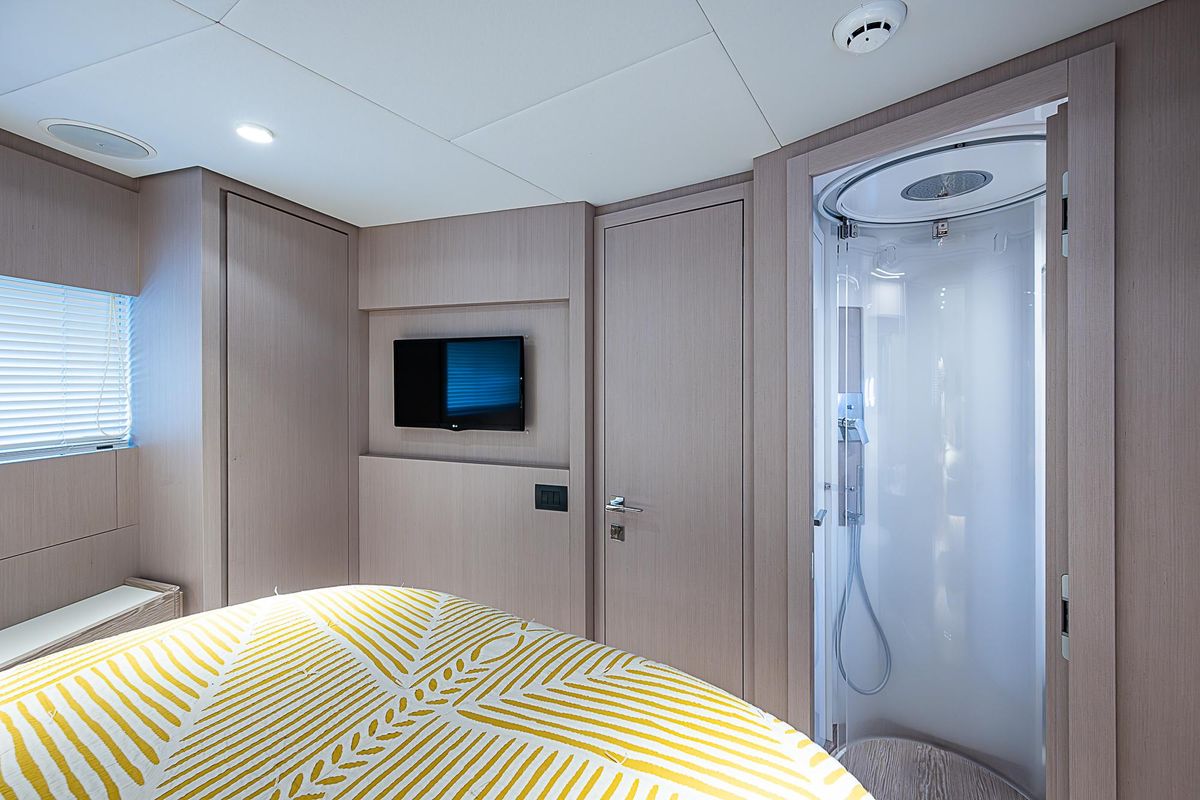 2021 Ferretti Yachts 50 