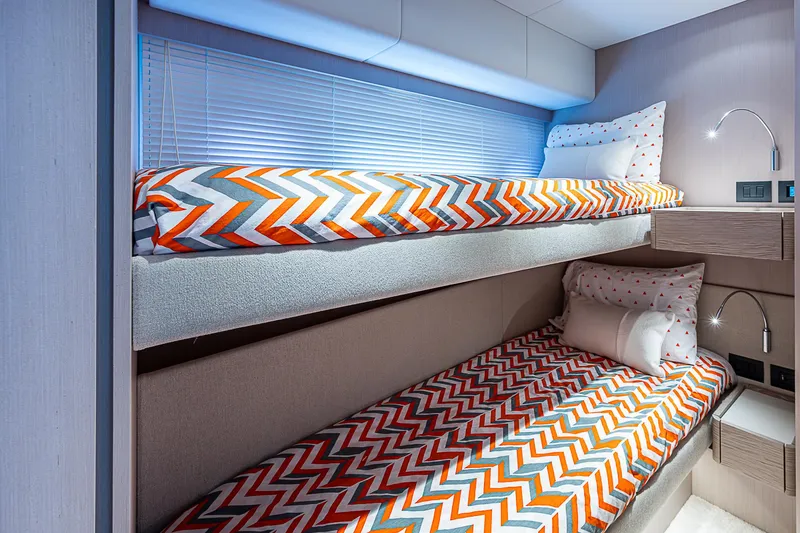 Time Chaser Yacht Photos Pics 