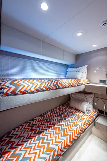 Time Chaser Yacht Photos Pics 