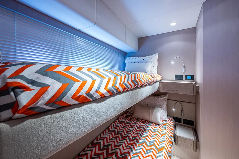 Time Chaser Yacht Photos Pics 