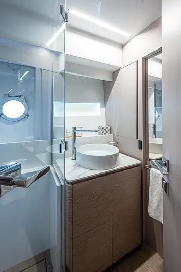 Time Chaser Yacht Photos Pics 