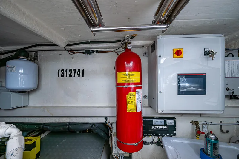 Time Chaser Yacht Photos Pics 