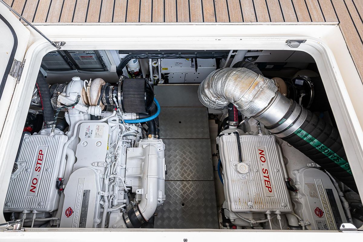 2021 Ferretti Yachts 50 