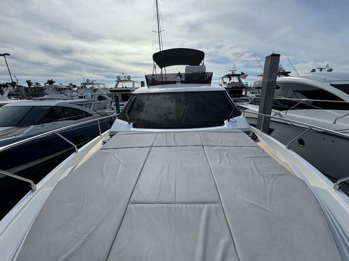 2021 Ferretti Yachts 50 