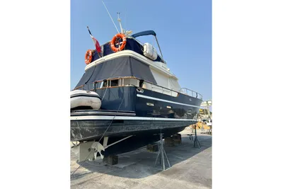 2001 Belliure 40