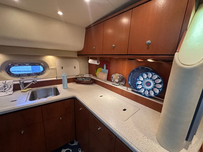 Scoutabout Yacht Photos Pics 2007 Tiara Yachts Sovran interior with modern kitchen.