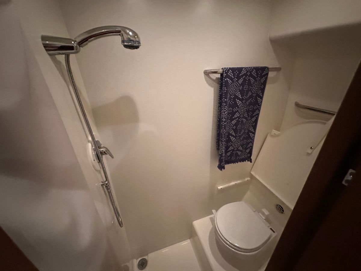 2007 Tiara Yachts 43 