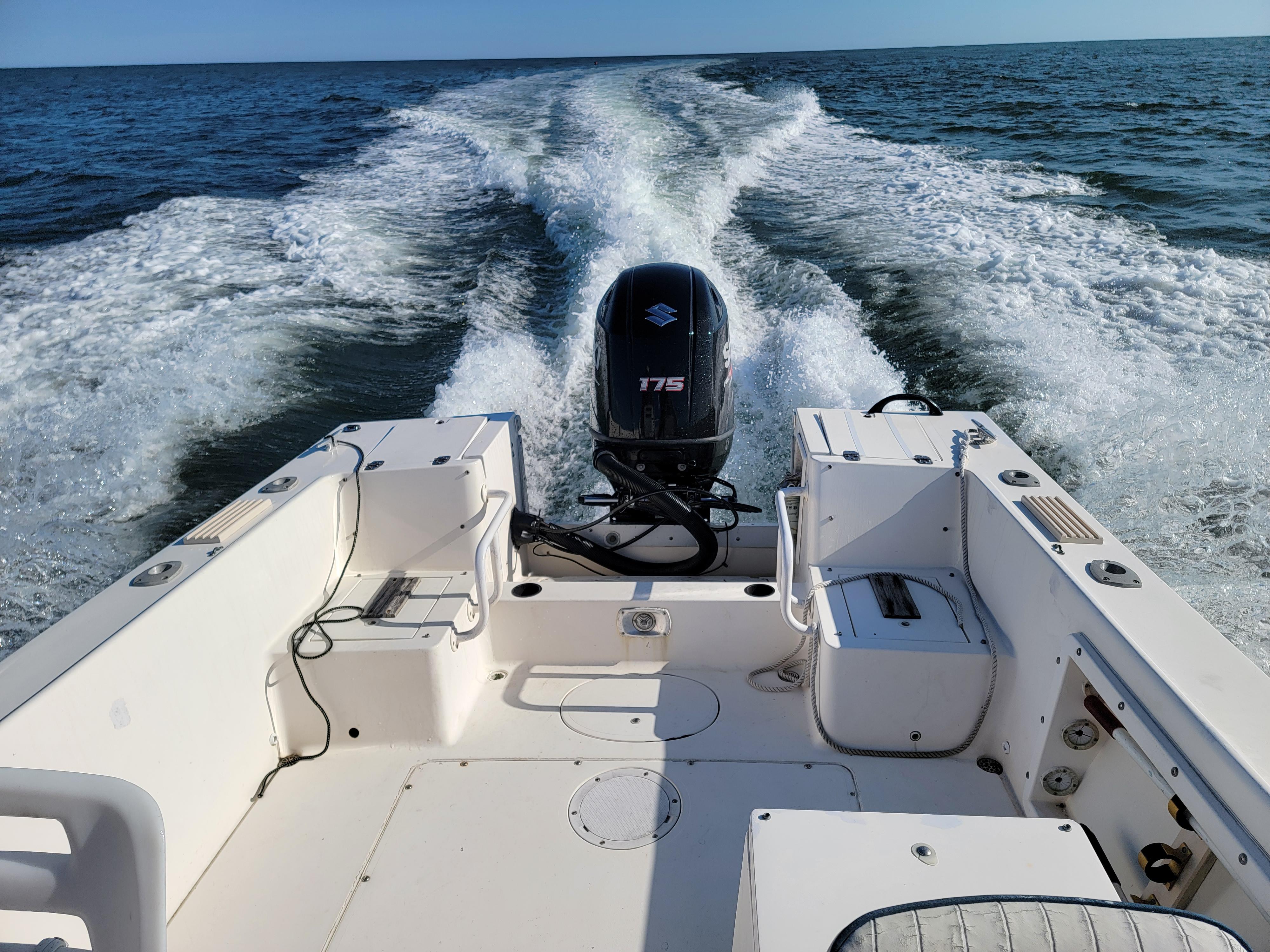 1992 Mako 215 DC - 2020 Suzuki 175 -only 50 hrs great value