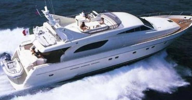 2002 Ferretti Yachts 72 