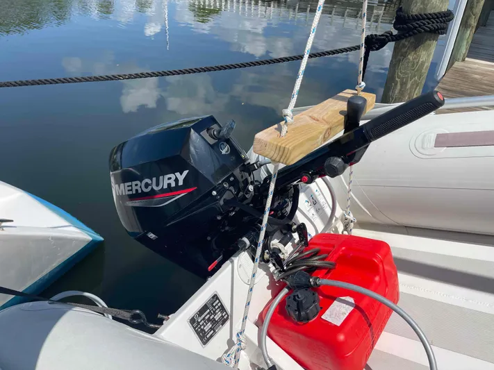 Endless Summer Yacht Photos Pics Outboard motor on a 2008 Admiral Executive boat with red fuel tank.