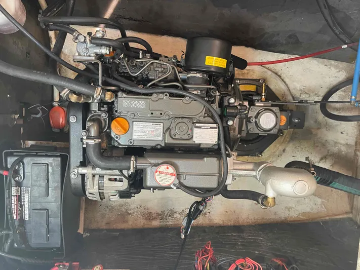 Endless Summer Yacht Photos Pics 