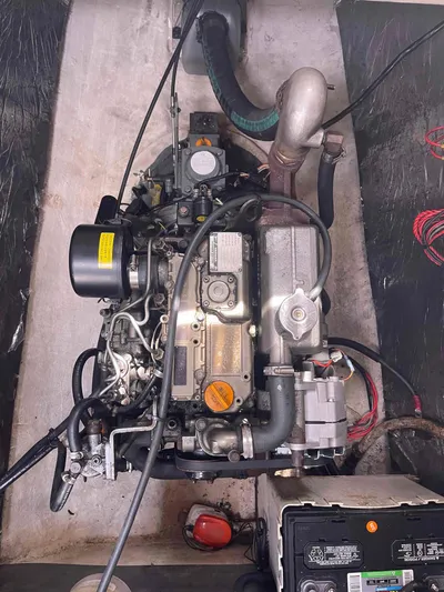 Endless Summer Yacht Photos Pics 