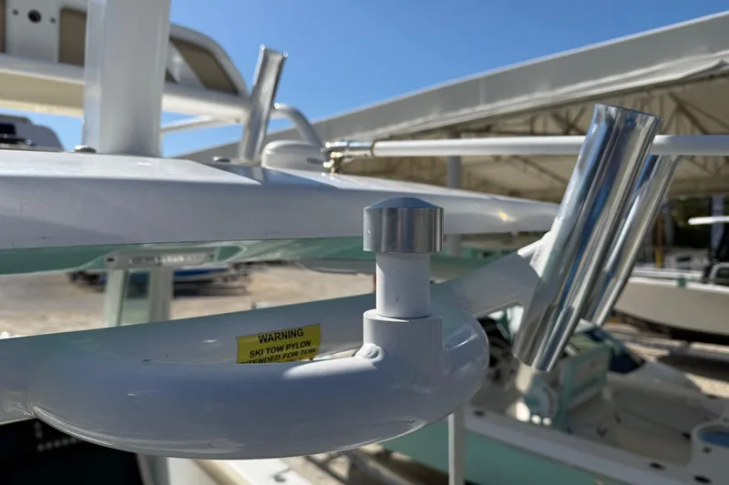 Stunning Seafoam Green Yacht Photos Pics 2022 Everglades 273 Center Console boat with ski tow pylon detail.