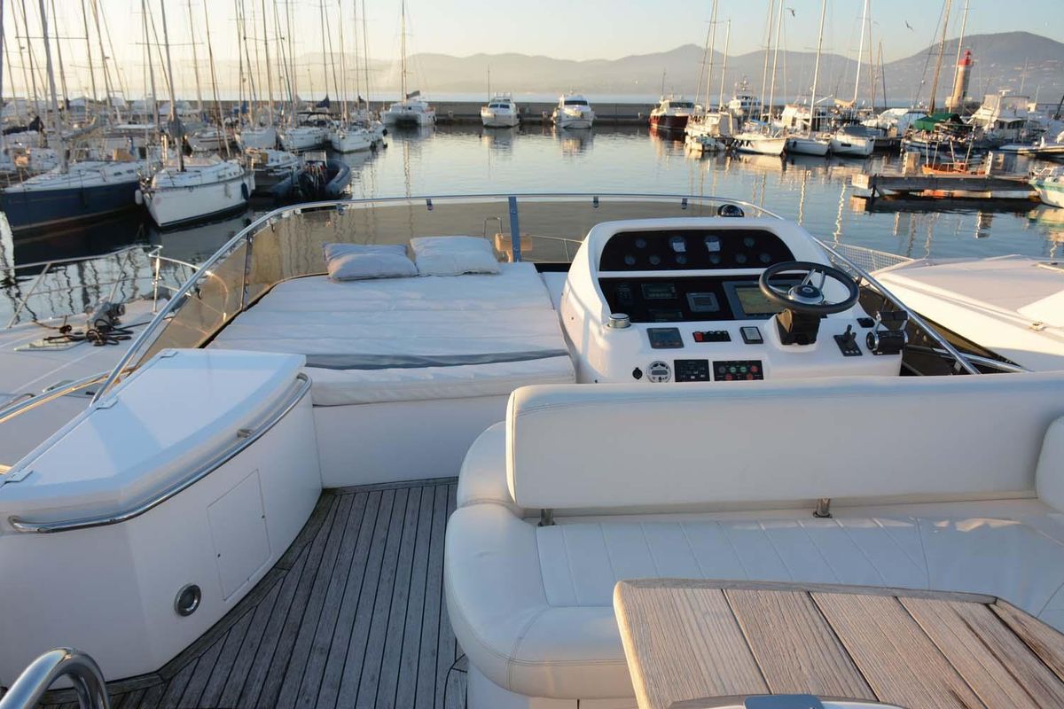 2009 Sunseeker 57 