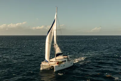 Lagoon 400