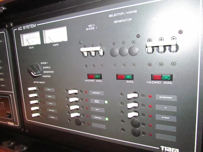 Bahama Yacht Photos Pics 