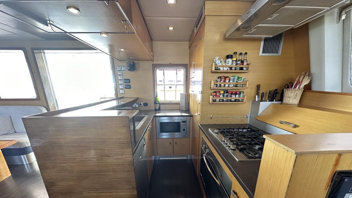 2008 Sunreef 62 