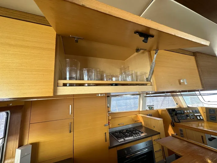 Zahora Yacht Photos Pics 