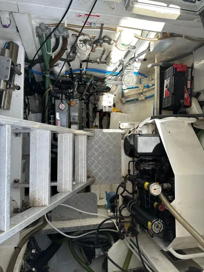 Zahora Yacht Photos Pics 