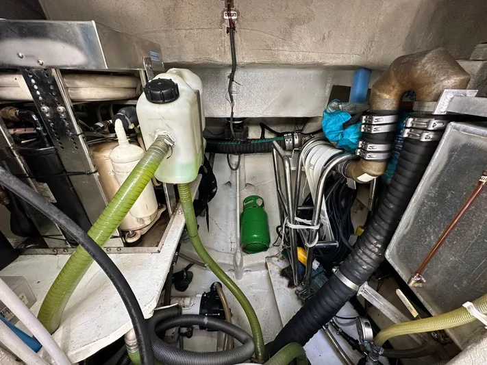 Zahora Yacht Photos Pics 