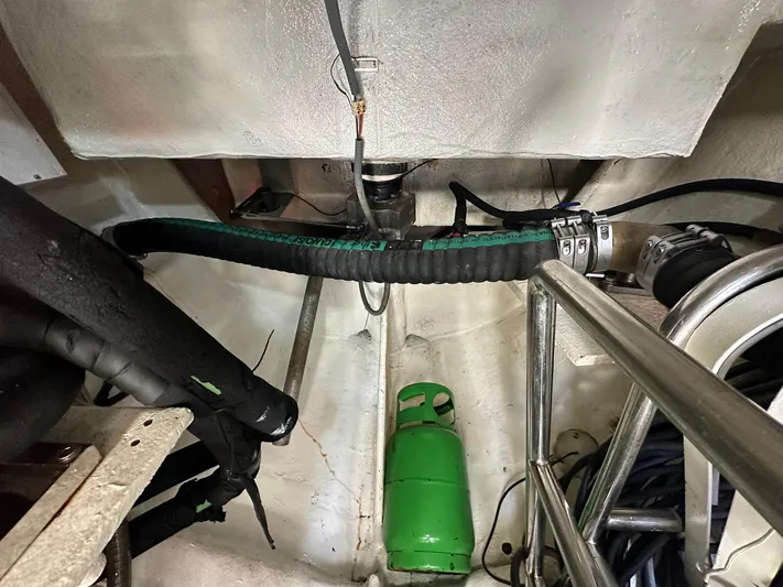 Zahora Yacht Photos Pics 