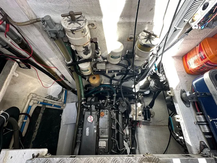 Zahora Yacht Photos Pics 