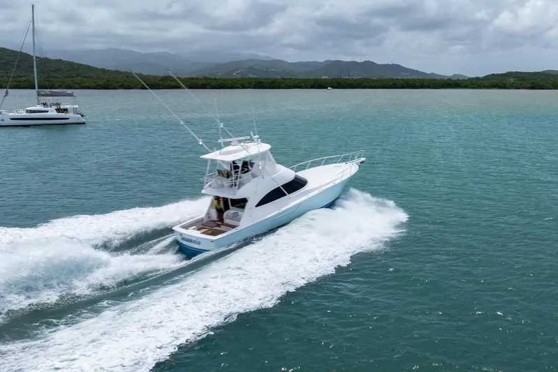 Insomnio Yacht Photos Pics 