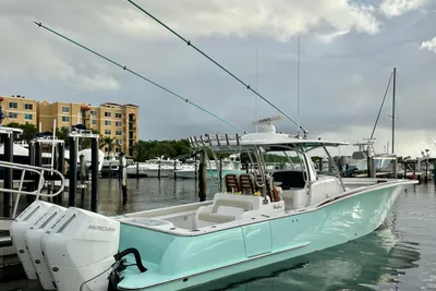 Mag Bay 38 CC