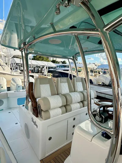  Yacht Photos Pics 2025 Mag Bay 38 CC boat with luxurious seating and sleek design.